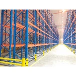 Verstelbaar palletracking met breed gangpad